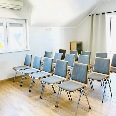 Osada Chmiel 롯지 흐미엘노