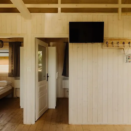 Osada Chmiel * 흐미엘노