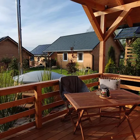 Osada Chmiel 롯지 흐미엘노